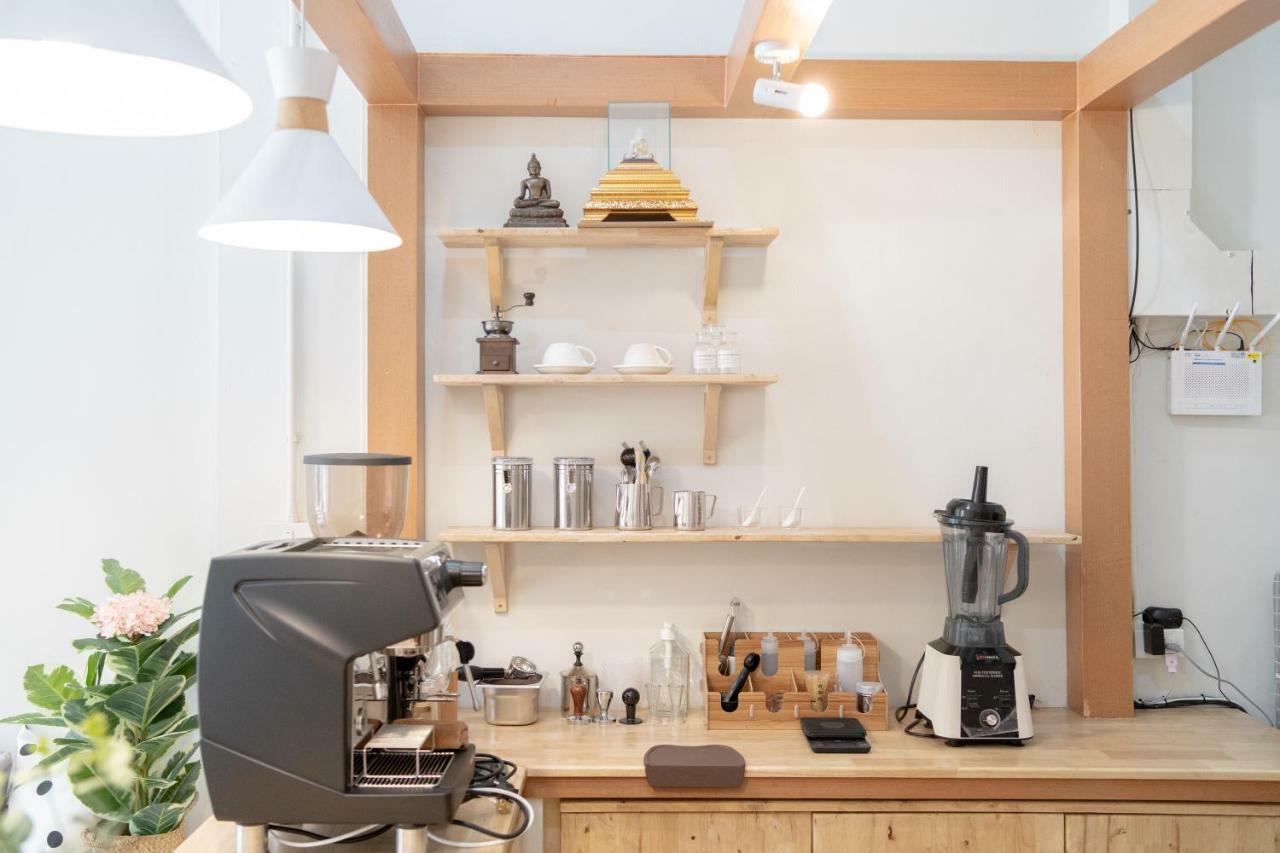 Viv Hometel&Cafe Chiang Mai Esterno foto